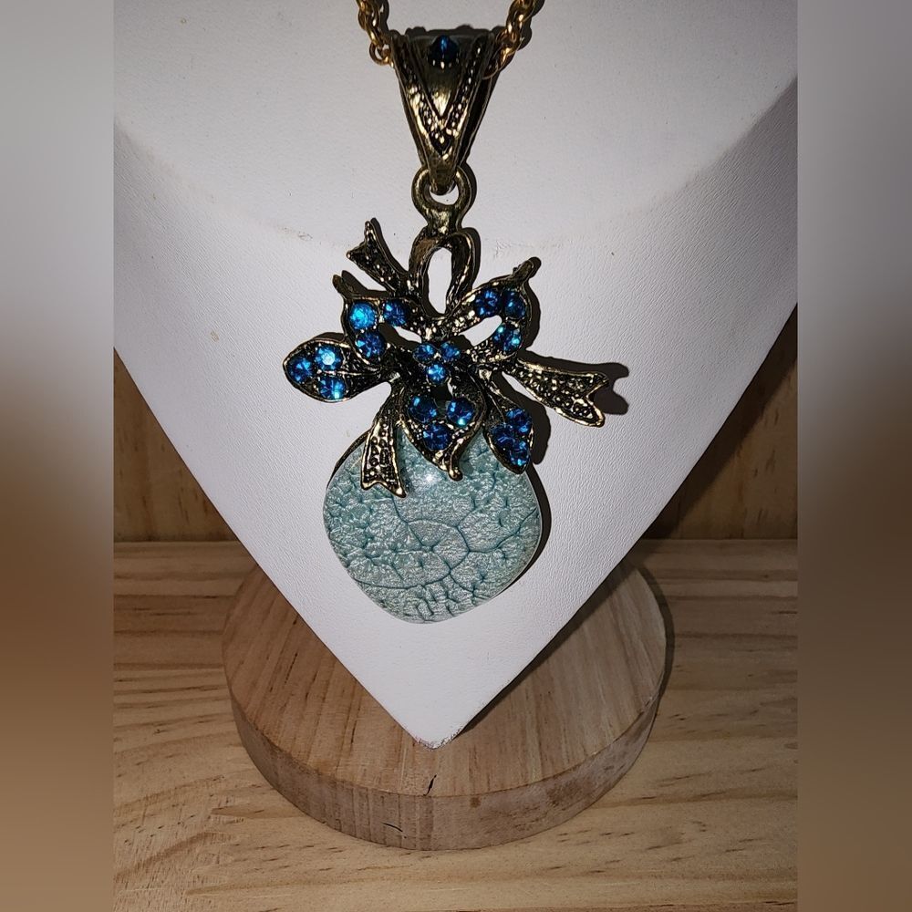 Elegant Blue and Gold Pendant Necklace 17" Marked India